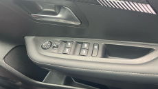 Peugeot 208 1.2 PureTech 100 Allure 5dr Petrol Hatchback